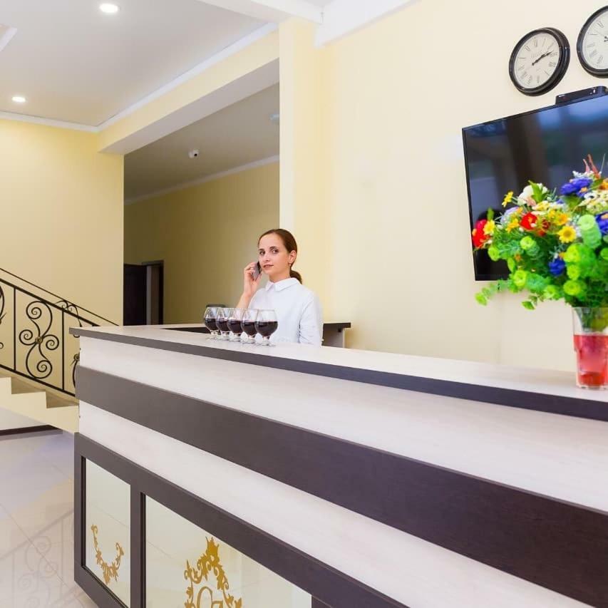 Sariya Hotel Kheivani Exteriér fotografie